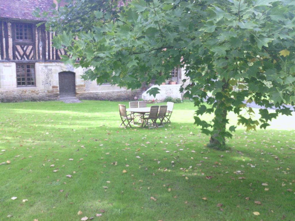 Manoir Du Val Harangt Acomodação com café da manhã Mardilly Quarto foto